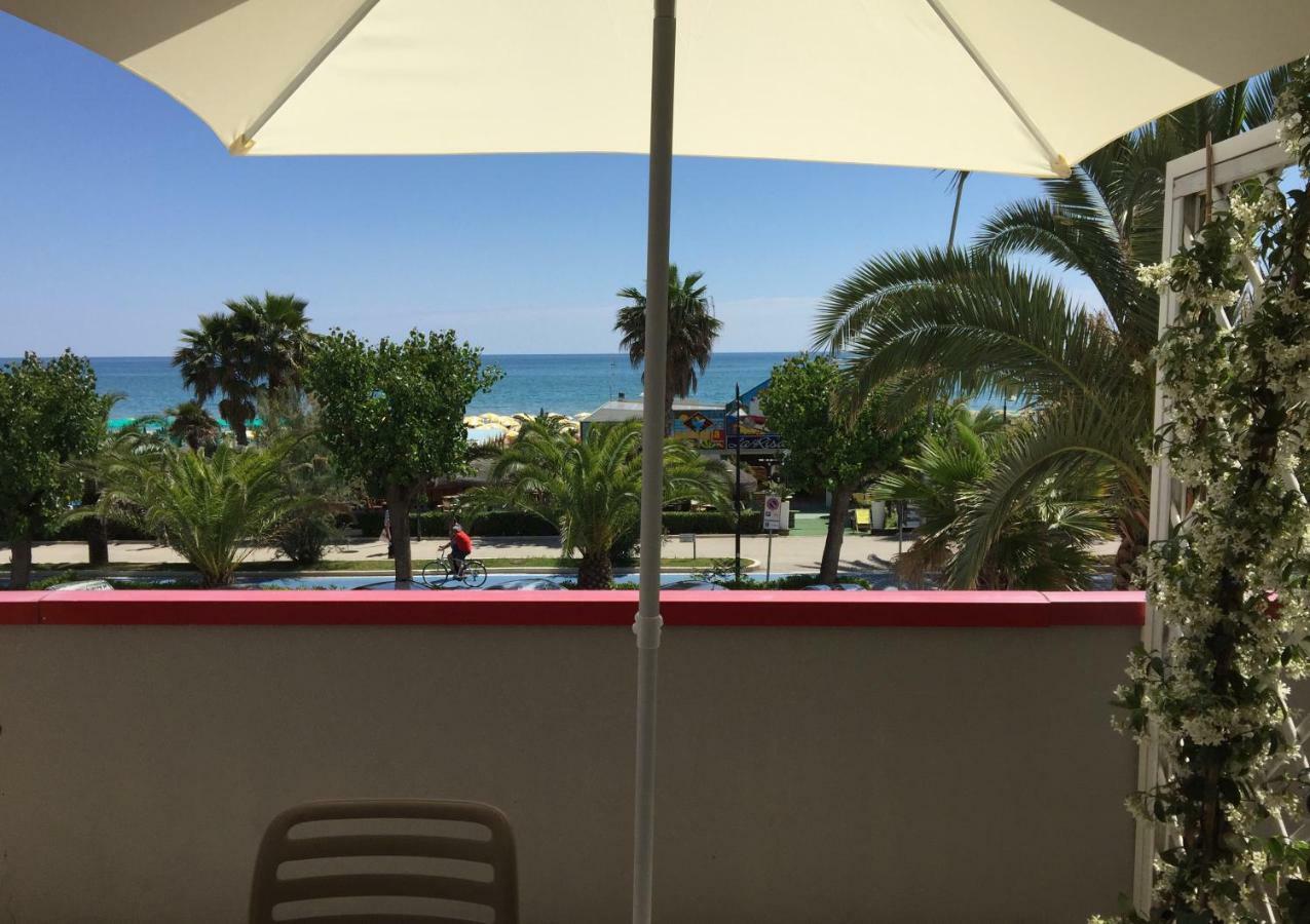 Bed and Breakfast Sulmare Alba Adriatica Exterior foto
